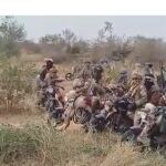 Captura del v&iacute;deo del JNIM, que asegura fue grabado cerca de Bamako