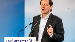 Acto electoral del PP en Soria con Alfonso Férnandez Mañueco SORIA (ESPAÑA), 07/03/2026.- El actual presidente de la Junta de Castilla y León y candidato a la reelección por el Partido Popular, Alfonso Férnandez Mañueco participa este sábado en un mitin en Soria. EFE/ Wifredo García