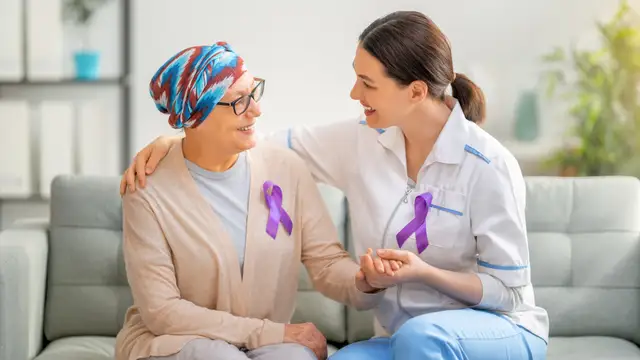 Imagen de archivo de una persona con cáncer Imagen de archivo de una persona con cáncer