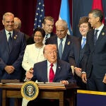 Trump dice ante mandatarios latinoamericanos: &ldquo;No voy a aprender su maldito idioma&rdquo;