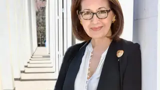 Marie Arana, ex editora de «Book World», cerrado por Jeff Bezos Marie Arana, ex editora de «Book World», cerrado por Jeff Bezos