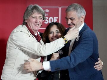 Mart&iacute;nez, Miriam Andr&eacute;s y Fernando Mariano Samper, en el mitin de este domingo en Palencia