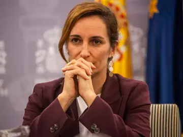 Mónica García pide diálogo a sindicatos médicos para evitar la huelga y "que no tengan a los pacientes como rehenes" Mónica García pide diálogo a sindicatos médicos para evitar la huelga y "que no tengan a los pacientes como rehenes"