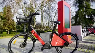 Movilidad sostenible: así funcionan las nuevas bicis eléctricas que se han instalado en la provincia de Badajoz Movilidad sostenible: así funcionan las nuevas bicis eléctricas que se han instalado en la provincia de Badajoz