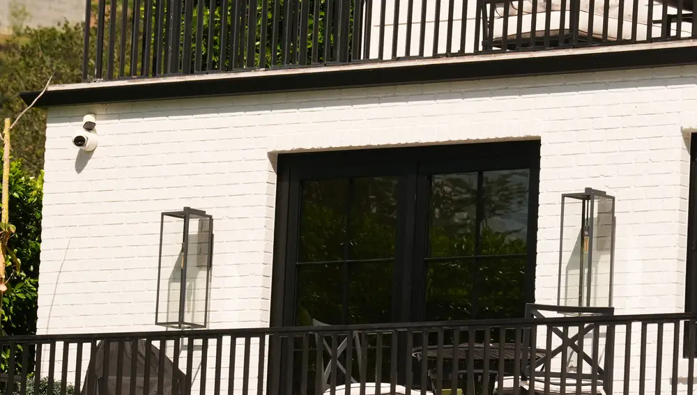 Rihanna Shots Fired House