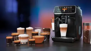 Preparar café en casa puede convertirse en uno de los pequeños placeres del día Philips Serie 5400