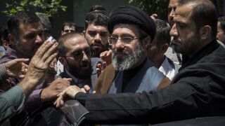 Ir&aacute;n.-AMP.- Ej&eacute;rcito y jefe del aparato judicial iran&iacute;es felicitan al nuevo l&iacute;der supremo, el ayatol&aacute; Mojtaba Jamenei