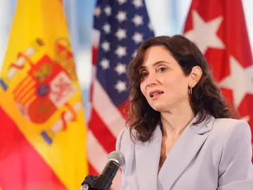 Isabel Díaz Ayuso en Nueva York NUEVA YORK (ESTADOS UNIDOS), 09/03/2026.- La presidenta de la Comunidad de Madrid, Isabel Díaz Ayuso, interviene en un encuentro informativo organizado junto a la Cámara de Comercio España-EE.UU, este lunes en Nueva York. EFE/Comunidad de Madrid Prensa SOLO USO EDITORIAL/SOLO DISPONIBLE PARA ILUSTRAR LA NOTICIA QUE ACOMPAÑA (CRÉDITO OBLIGATORIO)