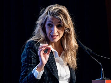 Yolanda D&iacute;az carga contra Von der Leyen y le exige &ldquo;defender la legalidad internacional&rdquo;: &ldquo;Lo otro es una barbarie&rdquo;