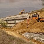 Im&aacute;genes de archivo de los trabajos que se est&aacute;n llevando a cabo en la v&iacute;a de alta velocidad que une M&aacute;laga con Madrid, tras la ca&iacute;da de un muro &Aacute;lora.