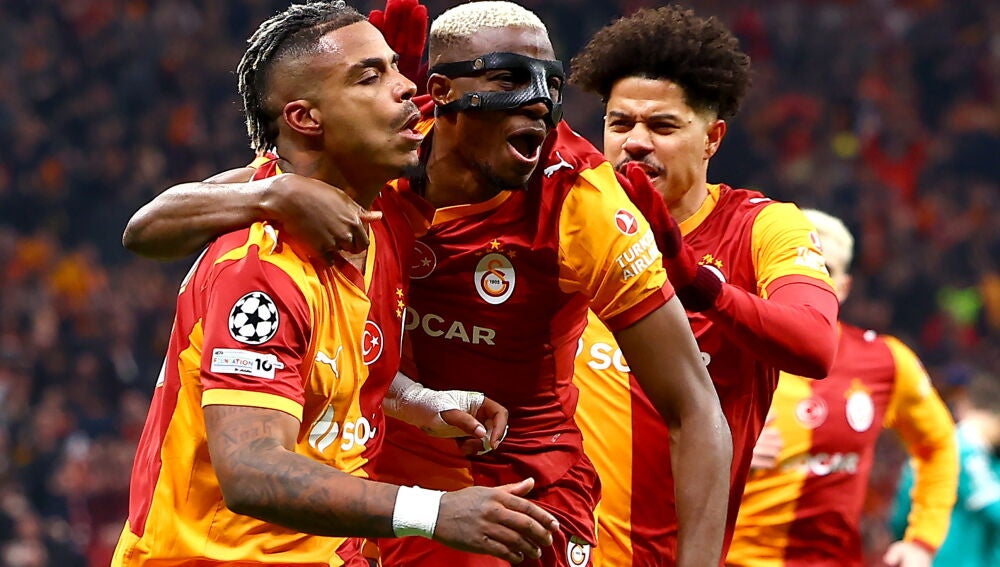UEFA Champions League - Galatasaray vs Liverpool