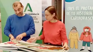 Valme fomenta la salud cardiovascular con un libro interactivo de gran formato Valme fomenta la salud cardiovascular con un libro interactivo de gran formato