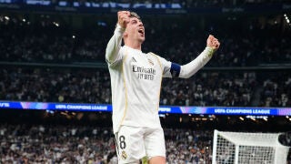 Real Madrid's Federico Valverde celebrates after scoring during a first leg round of 16 Champions League soccer match between Real Madrid and Manchester City in Madrid, Spain, Wednesday, March 11, 2026. (AP Photo/Jose Breton)