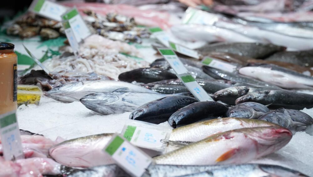 Economía.- Las pescaderías reclaman al Gobierno eliminar el IVA de los productos pesqueros antes de la subida de precios
