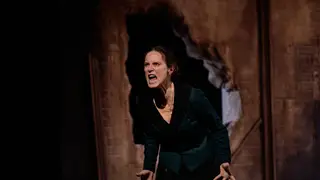 Aitana Sánchez-Gijón en la piel de la Raimunda que dibujó Jacinto Benavente en 'La Malquerida' Aitana Sánchez-Gijón en la piel de la Raimunda que dibujó Jacinto Benavente en 'La Malquerida'