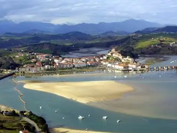 Cantabria impulsa el nuevo puerto deportivo de San Vicente de la Barquera con una inversión de siete millones de euros. Cantabria impulsa el nuevo puerto deportivo de San Vicente de la Barquera con una inversión de siete millones de euros.