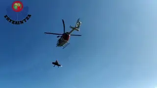 Intentan localizar en el mar a un pescador desaparecido en Mendexa (Vizcaya) (Foto de ARCHIVO)Rescate de un hombre caído a las rocas en Mendexa (Vizcaya)