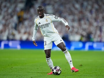 Ferland Mendy of Real Madrid CF controls the ball during the UEFA Champions League 2025/26 Round of 16 First Leg match between Real Madrid C.F. and Manchester City at Bernabeu stadium on March 11, 2026, in Madrid, Spain.AFP7 11/03/2026 ONLY FOR USE IN SPAIN