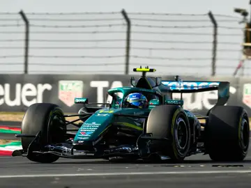Fernando Alonso rodando en Shanghái Fernando Alonso rodando en Shanghái