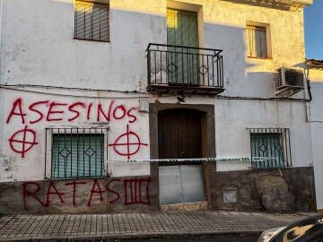 Hornachos (Badajoz), 15/03/2026.- Imagen tomada este Domingo de la vivienda situada en la localidad pacense de Hornachos donde se han encontrado los restos de Francisca Cadenas, nueve a&ntilde;os despu&eacute;s de su desaparici&oacute;n. EFE / Ana Pic&oacute;n. 