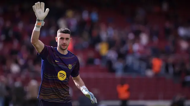 FC Barcelona v Sevilla FC - LaLiga EA Sports Joan Garcia of FC Barcelona warms up during the Spanish league, LaLiga EA Sports, football match played between FC Barcelona and Sevilla FC at Spotify Camp Nou stadium on March 14, 2026 in Barcelona, Spain. AFP7 15/03/2026 ONLY FOR USE IN SPAIN