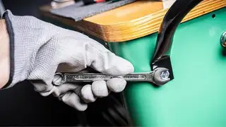 Mannesmann propone un juego de llaves que muchos consideran básico en cualquier caja de herramientas Mannesmann M130-25,