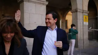 Alfonso Fernández Mañueco, ayer en Salamanca El candidato del PP a la reelección como presidente en la Junta de Castilla y León, Alfonso Fernández Mañueco, ejerce su derecho al voto, a 15 de marzo de 2026, en Salamanca, Castilla León (España). Los castellanoleoneses están llamados hoy a las urnas para elegir a los 82 procuradores que compondrán el parlamento autonómico.15 MARZO 2026 ELECCIONES AUTONÓMICASManuel Ángel Laya / Europa Press15/03/2026