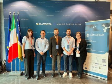 La Polic&iacute;a Local de Murcia presenta en Europol el proyecto Armadillo, referente en innovaci&oacute;n frente a la sumisi&oacute;n qu&iacute;mica