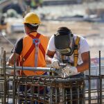 El Gobierno prohibir&aacute; a los menores trabajar donde est&eacute;n expuestos a porno o violencia