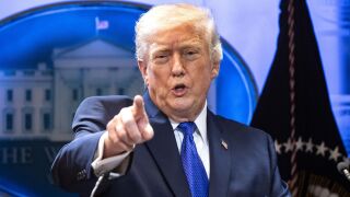 Ir&aacute;n.- Trump asegura que no cree que Israel vaya a usar una bomba nuclear contra Ir&aacute;n: "Israel nunca har&iacute;a eso"