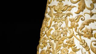 La guerra de Ucrania e Ir&aacute;n afecta a la Semana Santa: se dispara el oro fino para bordados