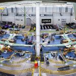 Imagen de archivo de la cadena de montaje de los aviones C295 de Airbus en Sevilla.