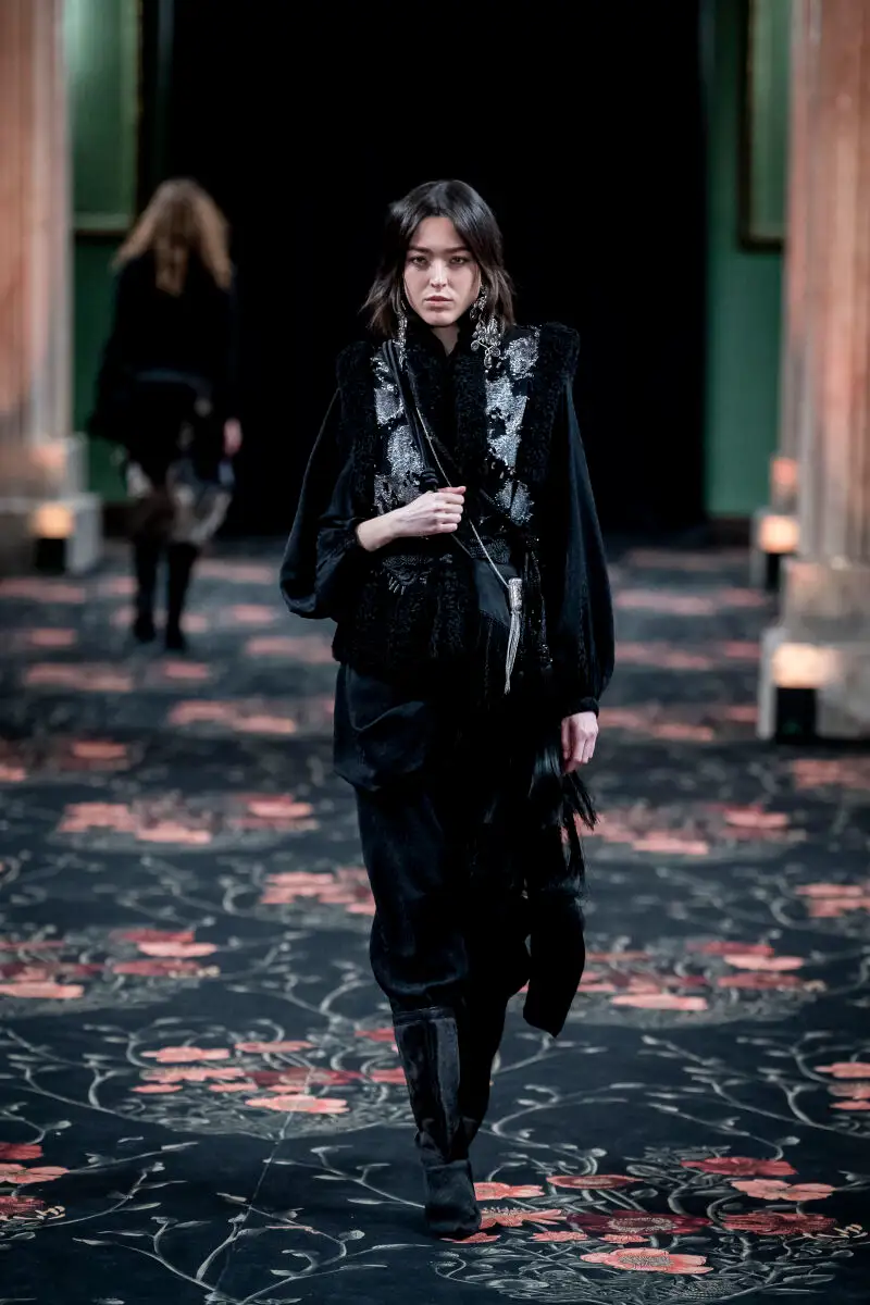 Desfile de Johanna Ortiz en la Mercedes-Benz Fashion Week Madrid