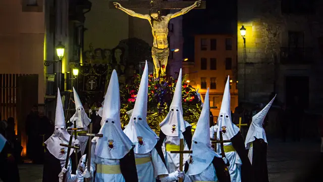 Semana Santa en Soria, Cristo del Humilladero, Cofradía de la Soledad Semana Santa en Soria, Cristo del Humilladero, Cofradía de la Soledad