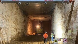 Trabajos en los t&uacute;neles de la L&iacute;nea 3 Norte del Metro, en Pino Montano, tras la finalizaci&oacute;n de las pantallas.