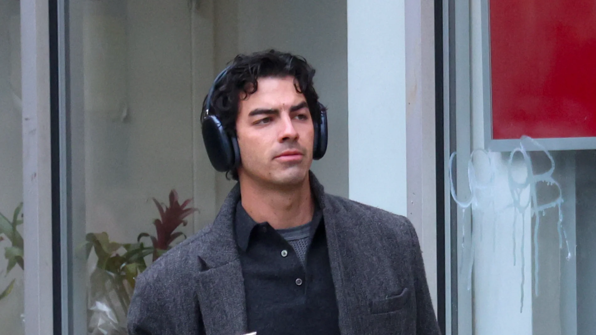 Joe Ruta La ruta gastronómica por Europa de Joe Jonas: del Pez Tortilla en ...