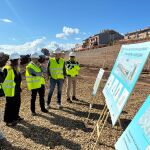 El conseller de Agricultura, Agua, Ganader&iacute;a y Pesca, Miguel Barrachina, supervisa los trabajos en Montroi y Monserrat