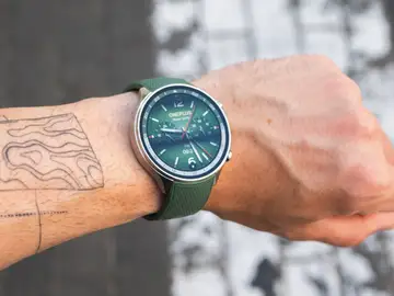 Lo hemos probado varios días y hay algo claro: no se comporta como un reloj de su precio OnePlus Watch 2R