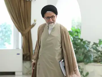 Irán confirma el asesinato del ministro de Inteligencia tras un ataque de Israel contra Teherán Irán confirma el asesinato del ministro de Inteligencia tras un ataque de Israel contra Teherán