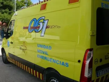 Fallece un hombre de unos 40 años tras volcar su tractor en una explotación agrícola de Totana (Murcia) Fallece un hombre de unos 40 años tras volcar su tractor en una explotación agrícola de Totana (Murcia)