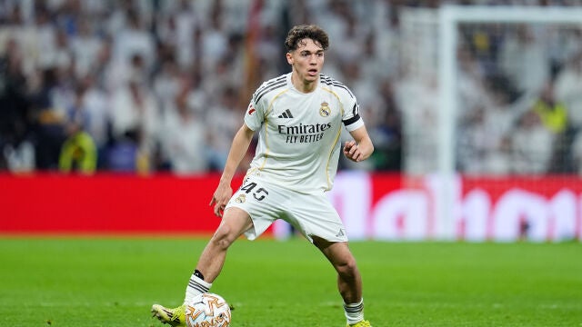 Thiago Pitarch Pinar of Real Madrid CF in action during the Spanish League, LaLiga EA Sports, football match played between Real Madrid and Atletico de Madrid at Bernabeu stadium on March 22, 2026, in Madrid, Spain. AFP7 22/03/2026 ONLY FOR USE IN SPAIN