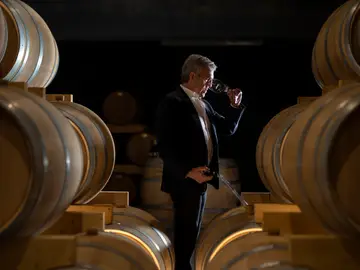 Cepa 21, dirigida por José Moro, está en el pueblo vallisoletano de Castrillo de Duero Cepa 21, dirigida por José Moro, está en el pueblo vallisoletano de Castrillo de Duero