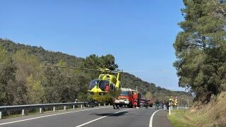 Helic&oacute;ptero del Summa 112 evac&uacute;a a heridos en un accidente de tr&aacute;fico en Navahondilla (&Aacute;vila) a escasos kil&oacute;metros del l&iacute;mite con la Comunidad de Madrid REMITIDA / HANDOUT por EMERGENCIAS 112 COMUNIDAD DE MADRID Fotograf&iacute;a remitida a medios de comunicaci&oacute;n exclusivamente para ilustrar la noticia a la que hace referencia la imagen, y citando la procedencia de la imagen en la firma 24/03/2026