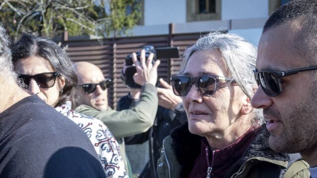 La exjefa de ETA Soledad Iparraguirre, 'Anboto', sale este martes de la c&aacute;rcel de Martutene de San Sebasti&aacute;n tras la concesi&oacute;n de un r&eacute;gimen de semilibertad, en aplicaci&oacute;n del art&iacute;culo 100.2 del Reglamento Penitenciario, el mismo que se otorg&oacute; en su d&iacute;a al exdirigente de ETA Garikoitz Aspiazu, Txeroki. 