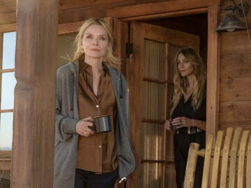 Mientras el personaje de Michelle Pfeiffer busca un nuevo prop&oacute;sito en el valle del r&iacute;o Madison, sus hijas a&ntilde;oran el ritmo de Manhattan