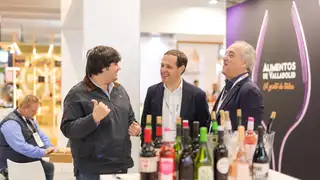 Conrado Íscar respalda a los productores vallisoletanos presentes en Alimentaria Conrado Íscar respalda a los productores vallisoletanos presentes en Alimentaria