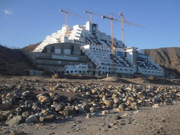 Hotel El Algarrobico, en Carboneras (Almer&iacute;a)