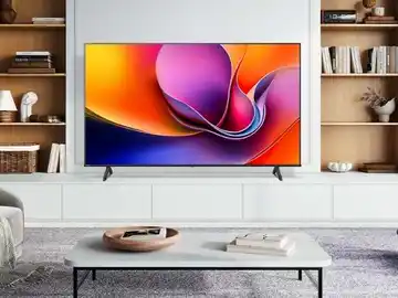 Hisense firma una tele de 65 pulgadas que hace justo eso que buscas: sentarte en el sofá y sentir que el salón ya parece cine Hisense 65E63QT