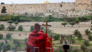 Cardinal Pierbattista Pizzaballa, the Latin Patriarch of Jerusalem, holds a prayer service to mark Palm Sunday in Jerusalem, Sunday, March 29, 2026. (Ammar Awad/Pool Photo via AP)