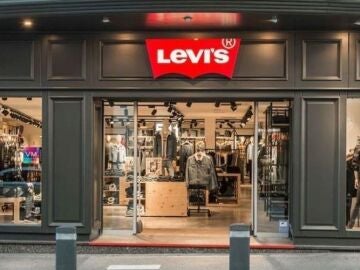 Levi's